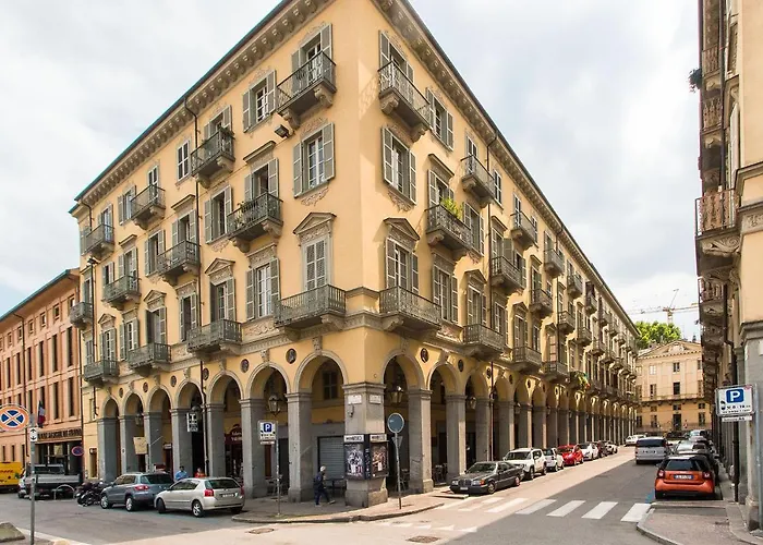 Porta Nuova Central Flat With Balcony